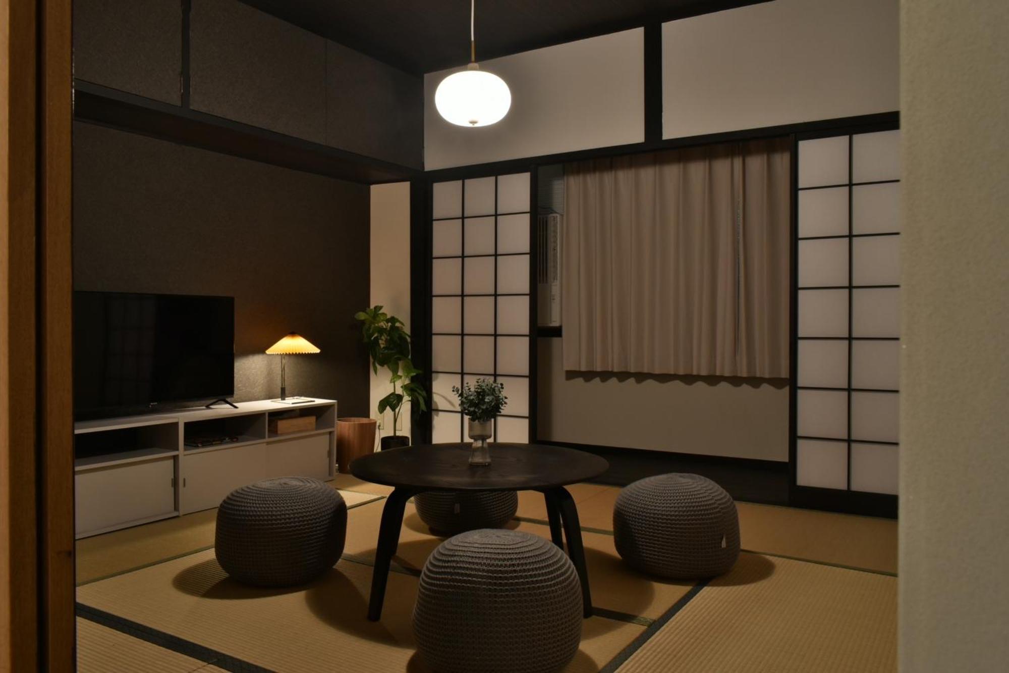 Apartamento 岡田ビル4階 *